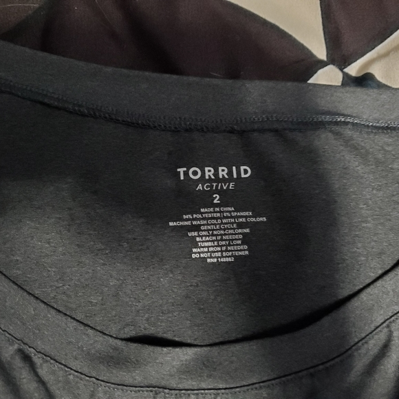Torrid Dark Grey Off Shoulder Active Tee - Picture 8 of 10